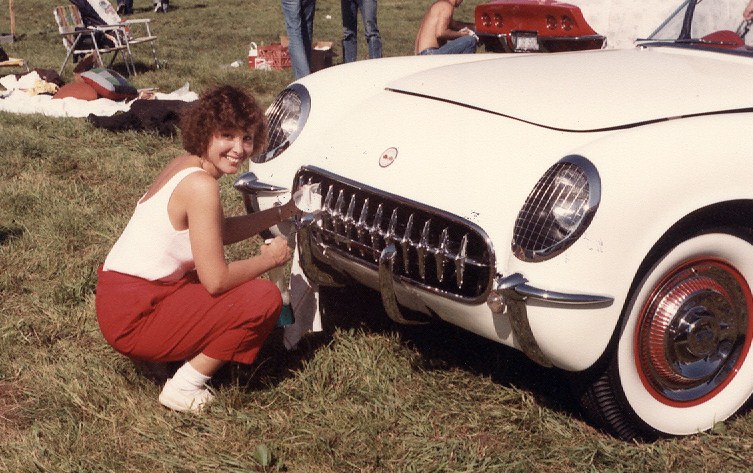 Polishing the chrome at the 1984 Corvette meet | Carlisle Events 