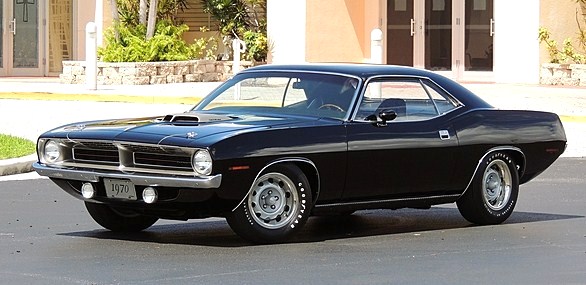The 1970 Hemi ‘Cuda coupe gaveled for $275,000 