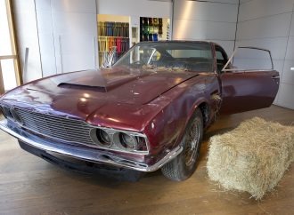 Barn-found Aston Martin leads Coys Spring Classic sale