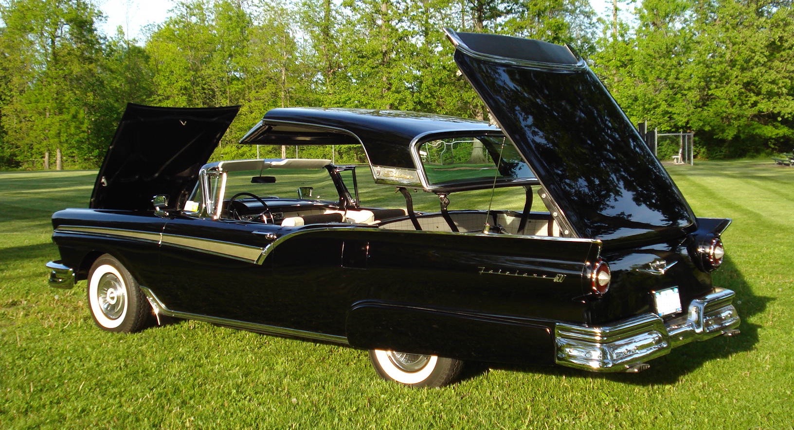 My Classic Car Gene’s 1957 Ford Skyliner ClassicCars