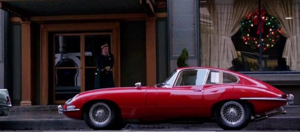 Jaguar-XKE-red