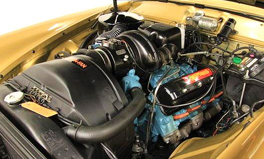 A major supercharger is mounted on the 289 cid V8 