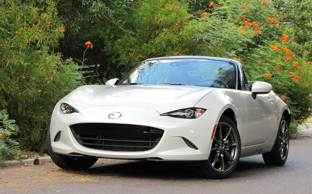 The 2016 Mazda MX-5 Miata gets sharpened styling and improved performance | Bob Golfen photos