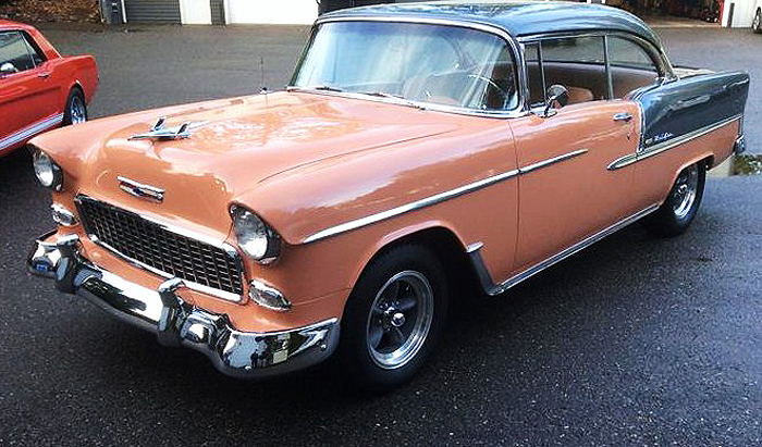  The ’55 Chevrolet Bel Air looks clean and original, but with a modern 350 V8 under its hood 