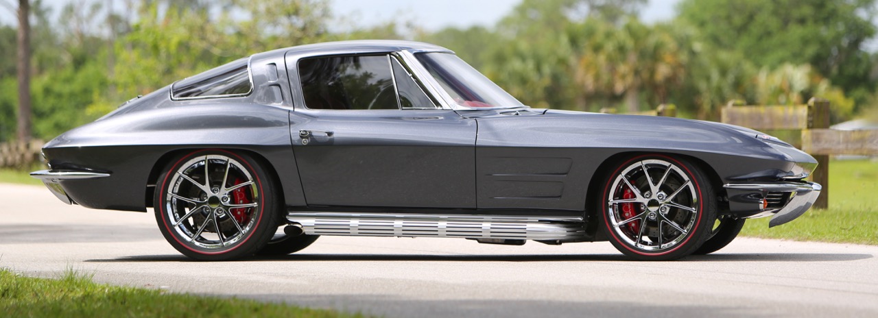 Jeff Haynes of Indiana did resto-mod work on 1963 Chevrolet Corvette | Auction America photo (Ryan Merrill)