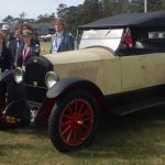 2-anderson-on-display-at-hilton-head-with-students-from-the-college-of-charleston
