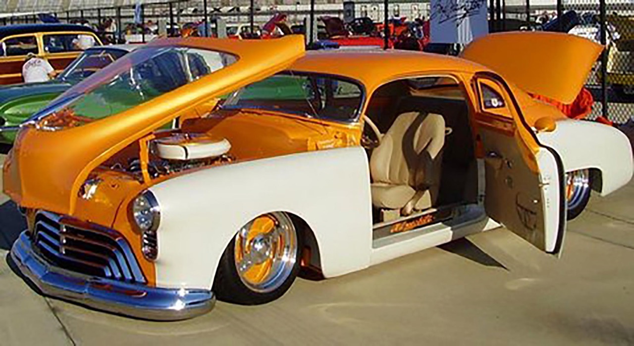 Highly customized 1949 Olds