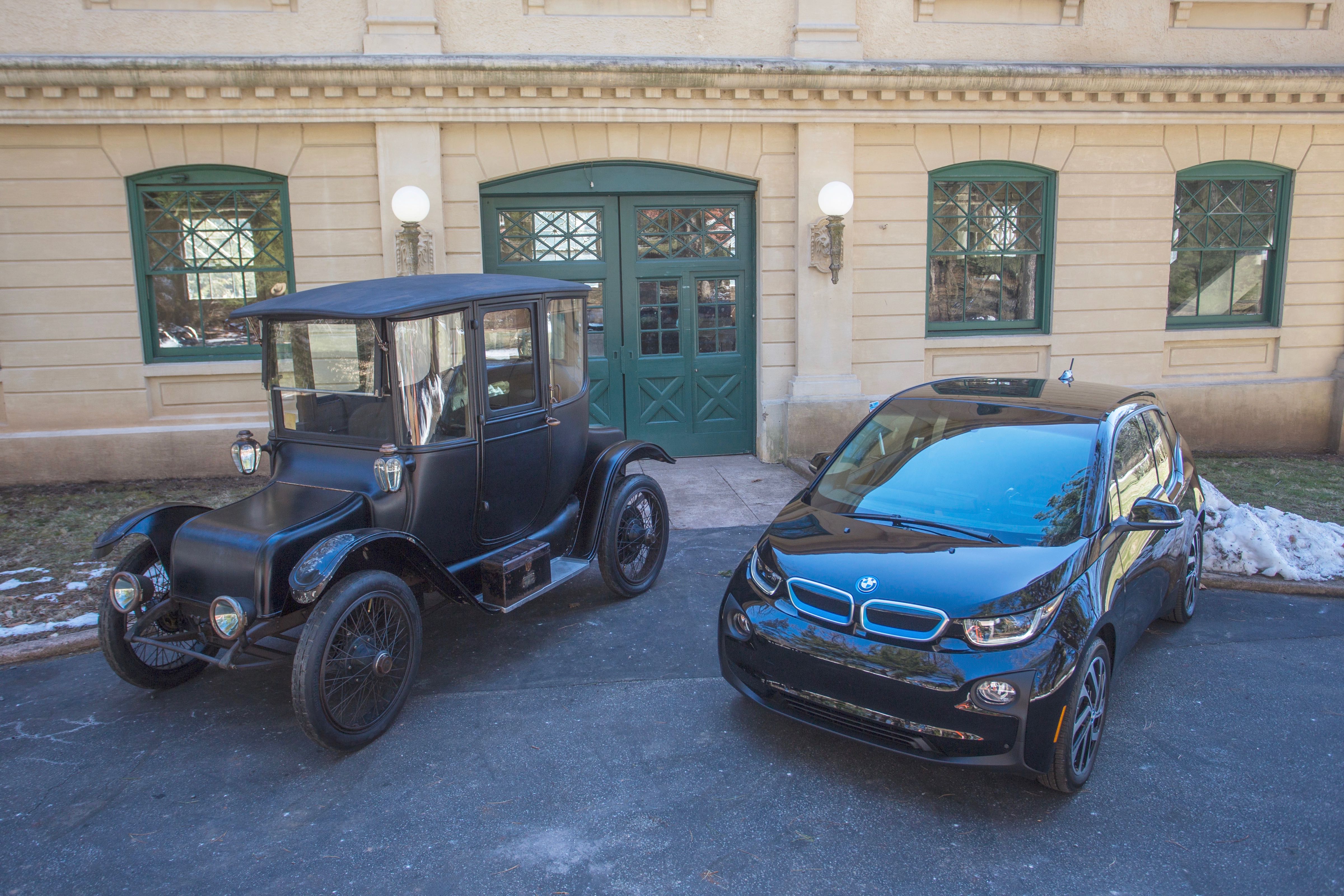 Detroit Electric and i3 at the Edison park | BMW photo