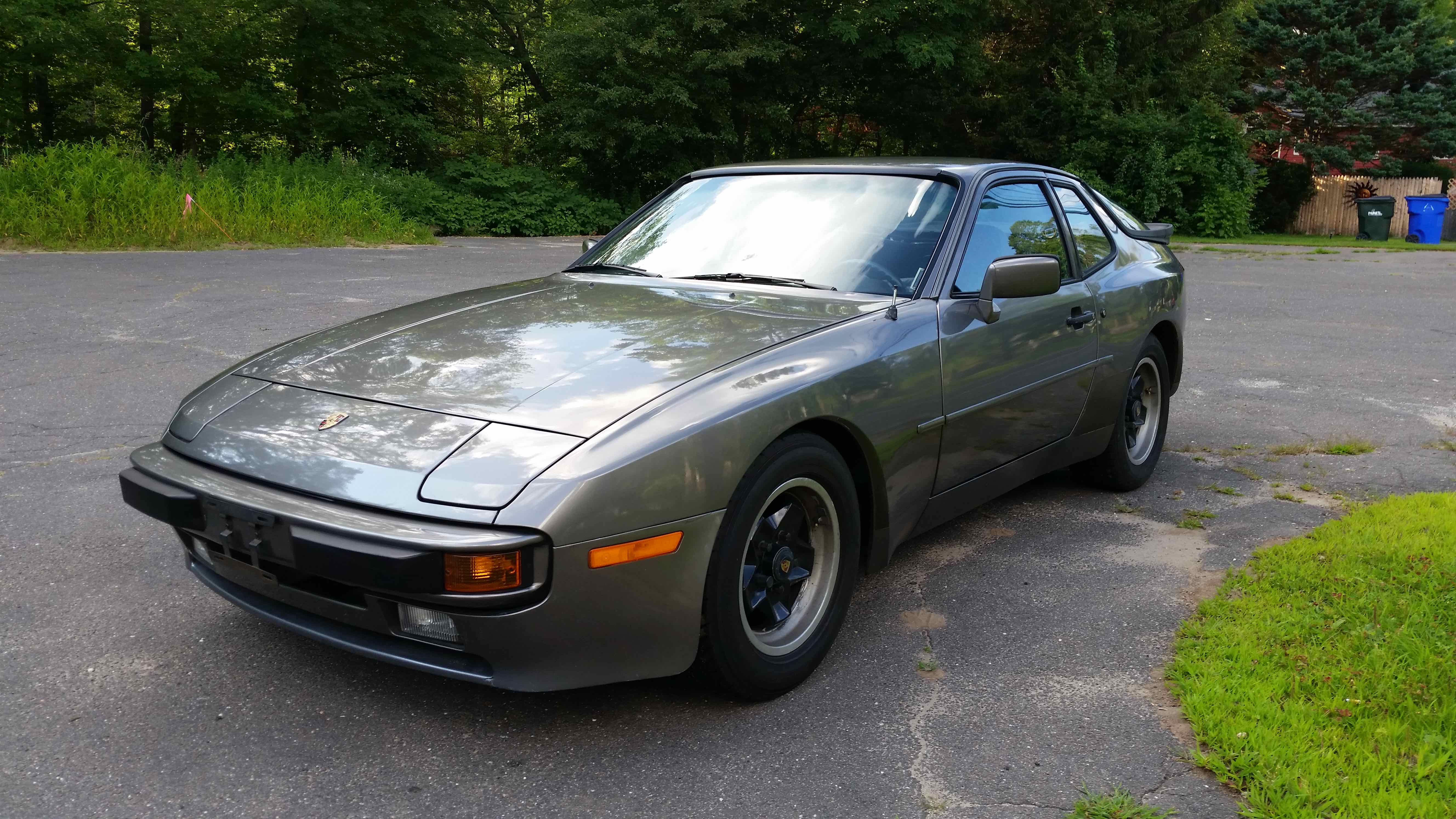 The 33-year-old 944 is ready to roll, coast to coast | Andy Reid photos