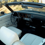 1971_Pontiac_GTO_Judge_Convertible_214113_Cockpit