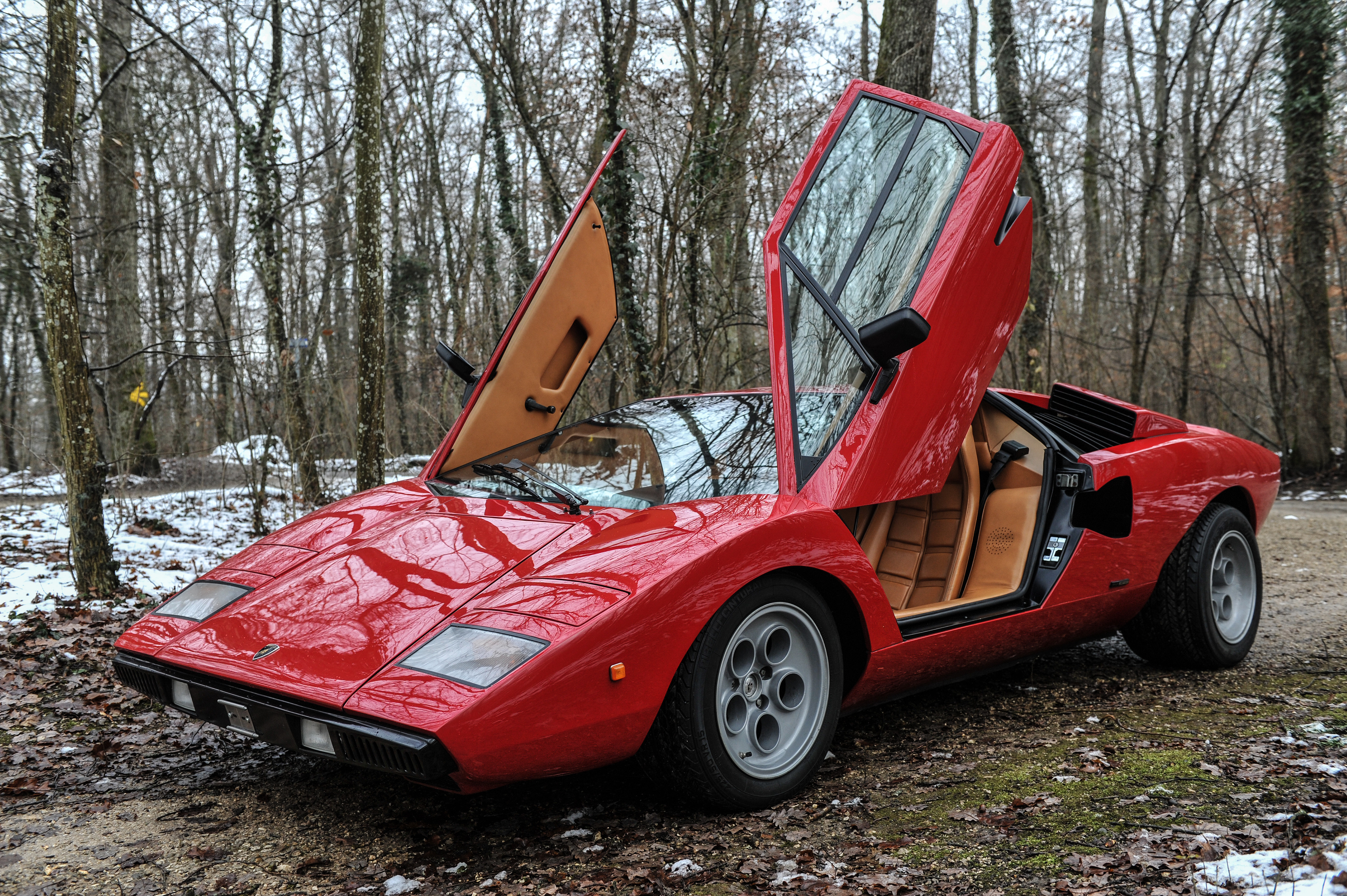 Bonhams, Bonhams boasts of Lamborghini lineup for its Paris auction, ClassicCars.com Journal