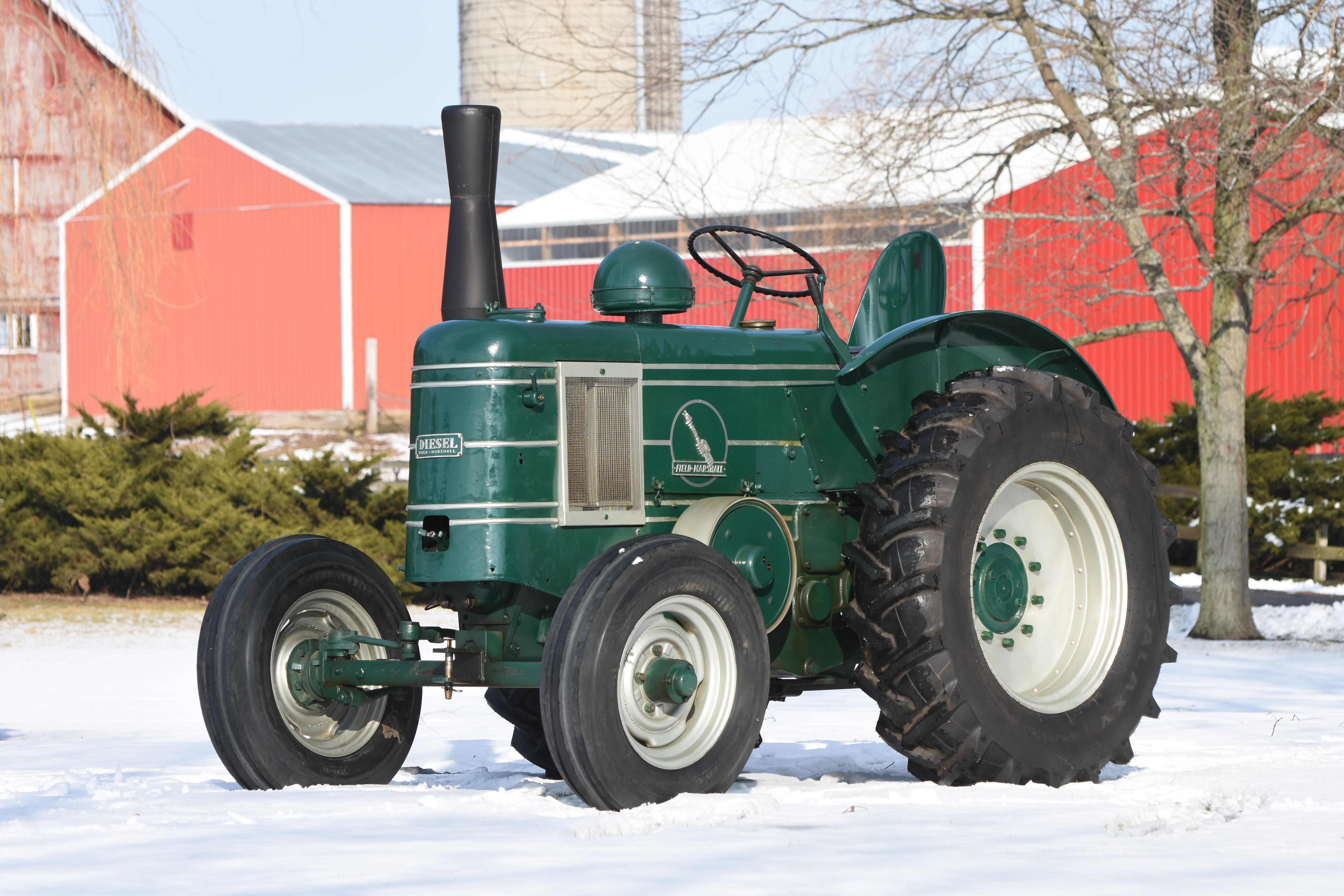 This tractor starts with a bang! Mecum Gone Farmin' | ClassicCars.com