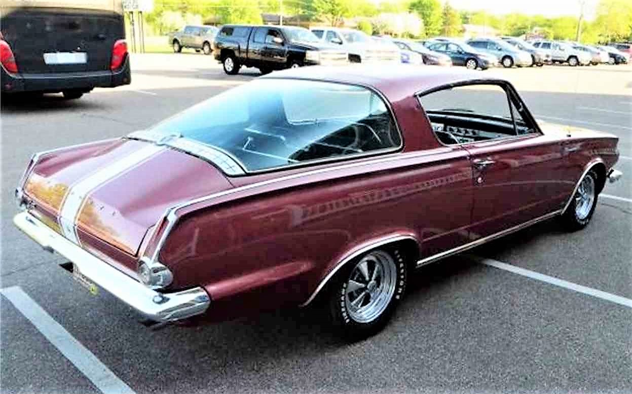 thumbnail image 2 of 1963-1966 Plymouth Valiant/Barracuda Chrome Lock Strip – Windshield Or Rear Window 2 of 3