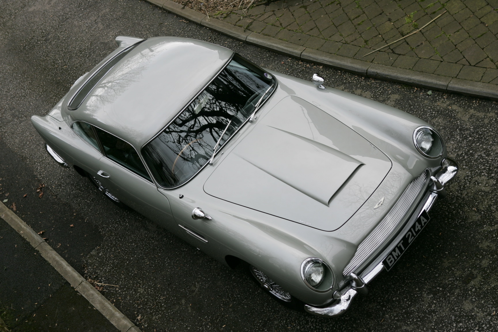 James Bond, James Bond’s ‘GoldenEye’ DB5 going to auction, ClassicCars.com Journal
