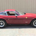 Ferrari 365 GTB side