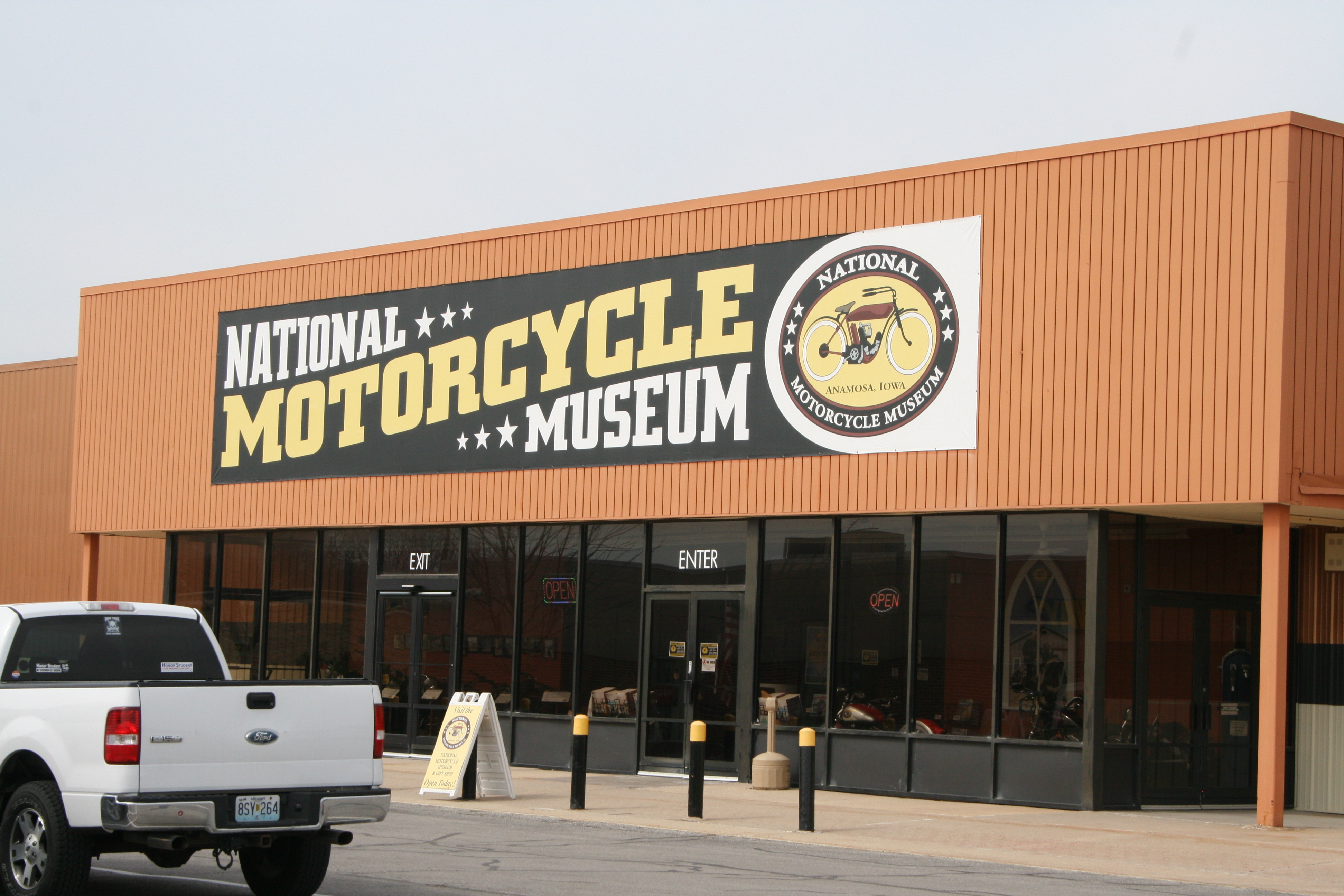 Motorcycle museum, A &#8216;field of dreams&#8217; for motorcycling, ClassicCars.com Journal