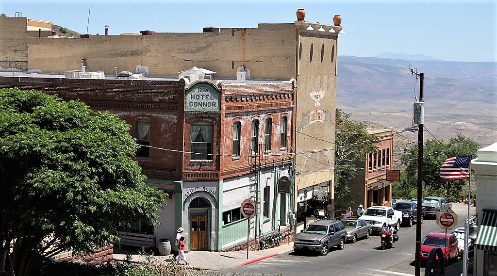 The Toyota 86 just above the quaint old mining town of Jerome, Arizona | Bob Golfen photos
