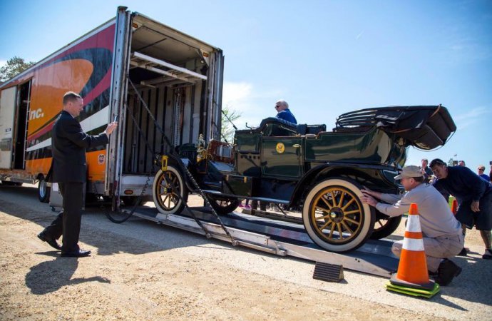 Monterey movers: Reliable delivers more than 100 truckloads of classics to the peninsula
