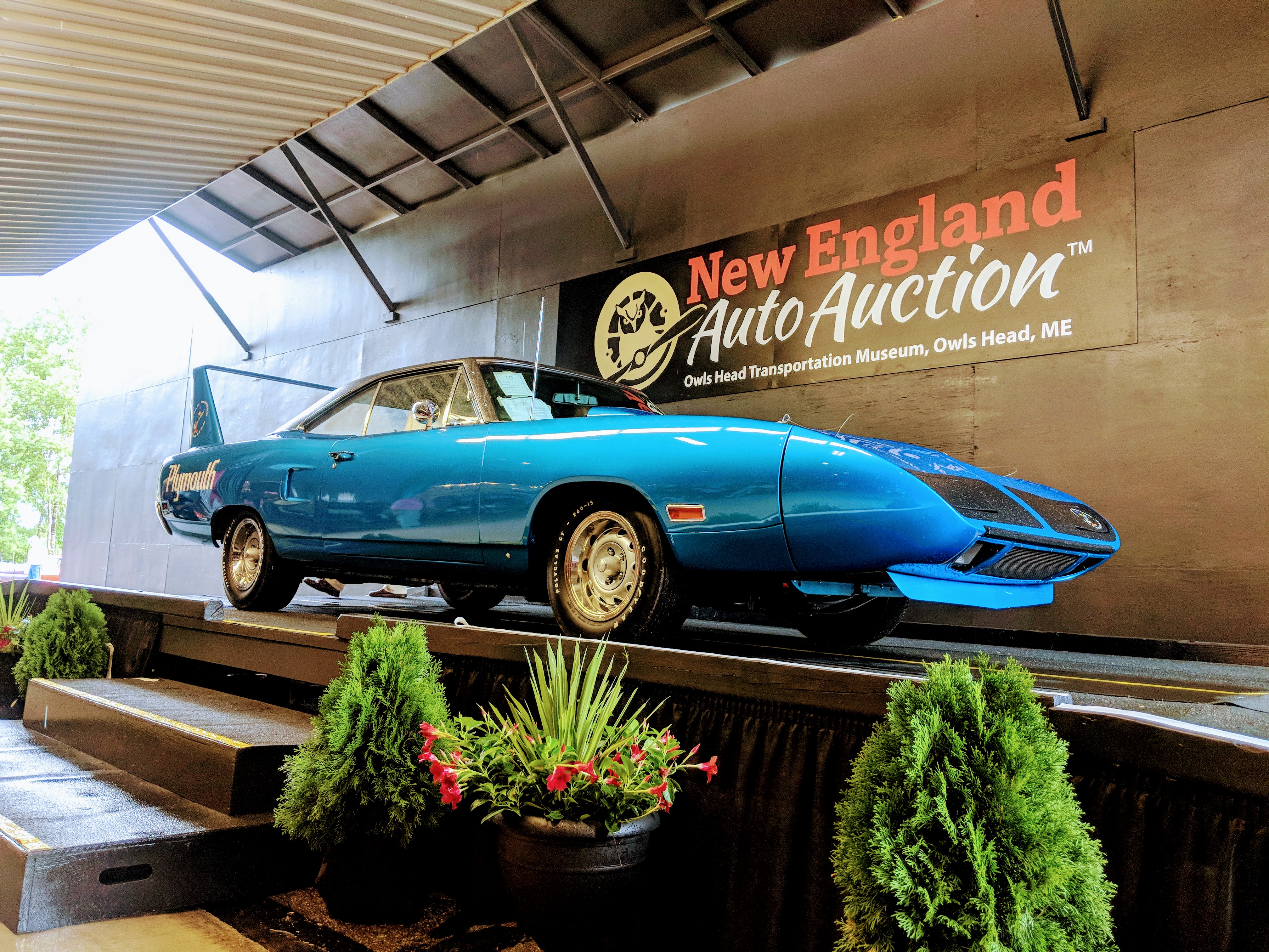 New England, Dual-Ghia tops $4 million New England Auto Auction, ClassicCars.com Journal