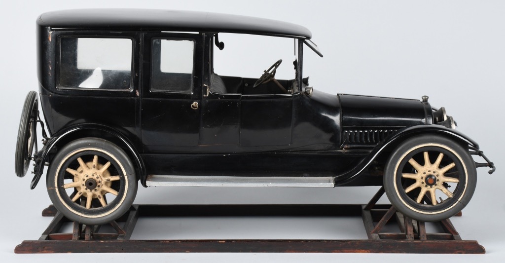 model cars, Vintage factory scale models on auction docket, ClassicCars.com Journal
