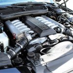 BMW 850i V12 engine