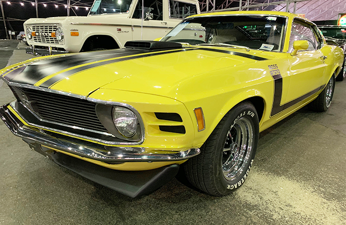 Barrett-Jackson, Barrett-Jackson Scottsdale to offer record number of cars at no reserve, ClassicCars.com Journal