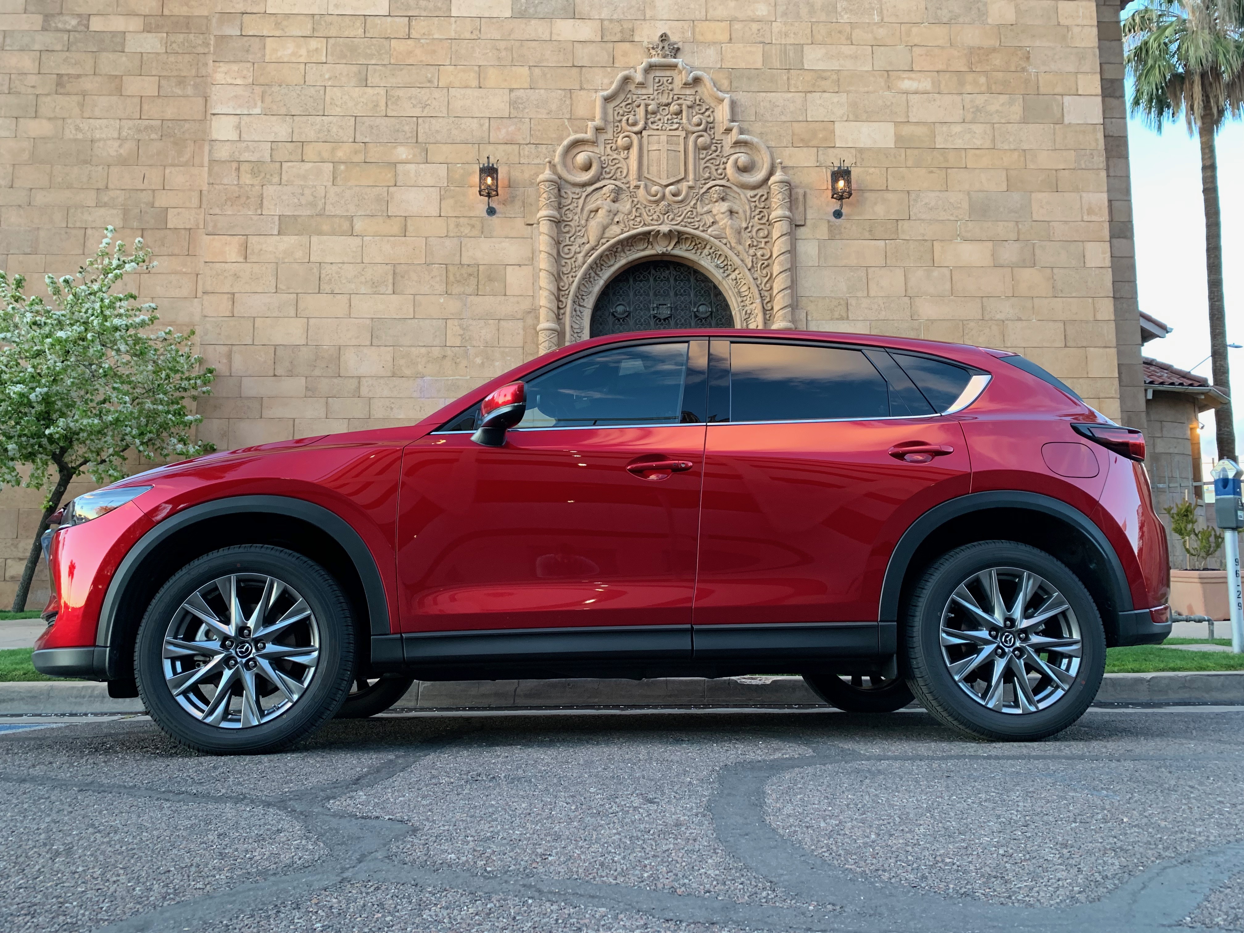 Mazda CX-5, Mazda CX-5 continues to punch above its weight in compact SUV class, ClassicCars.com Journal