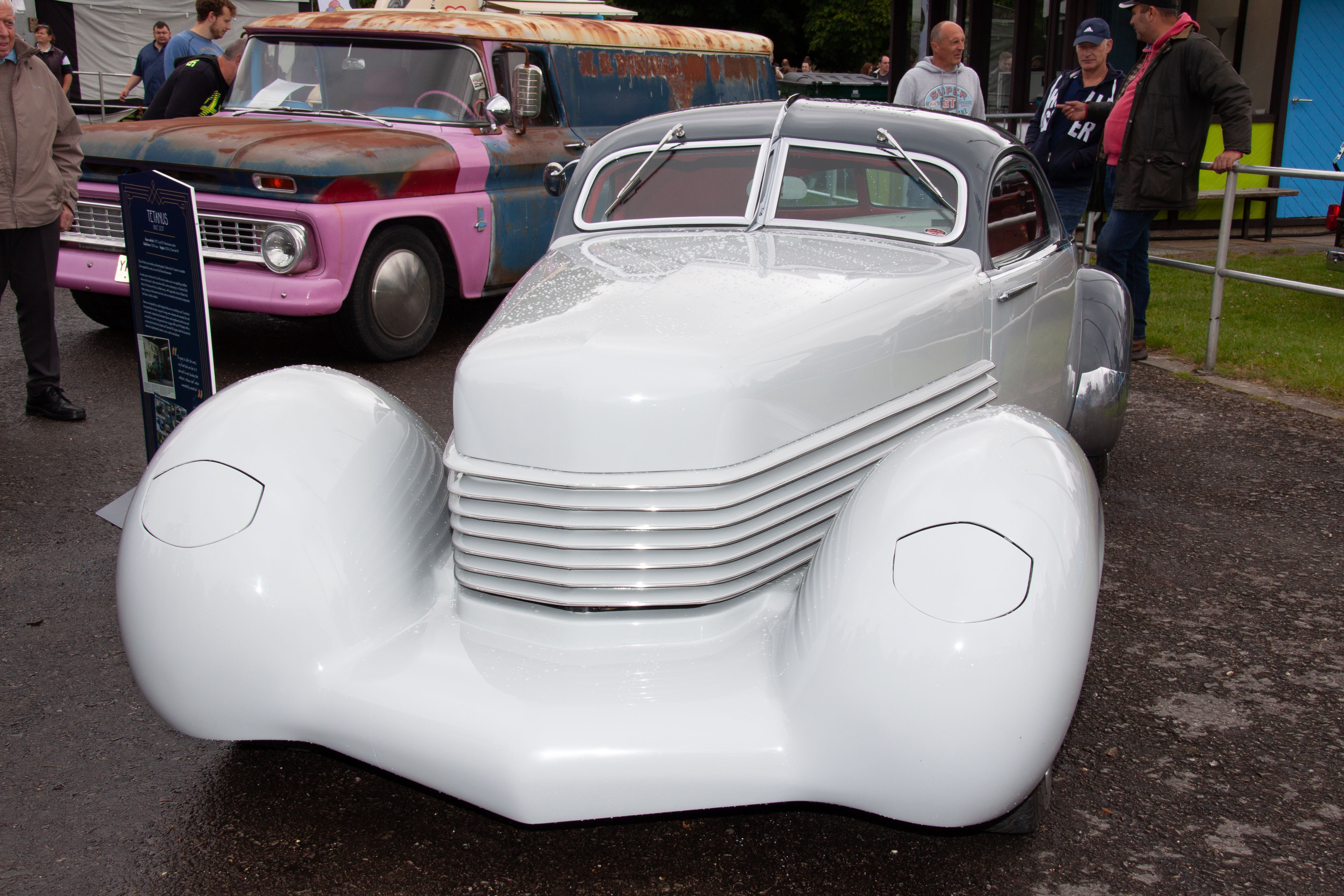 Hot rods, Hot rods and VWs draw crowds to Beaulieu, ClassicCars.com Journal
