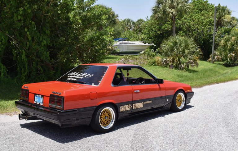 Nissan skyline 1985