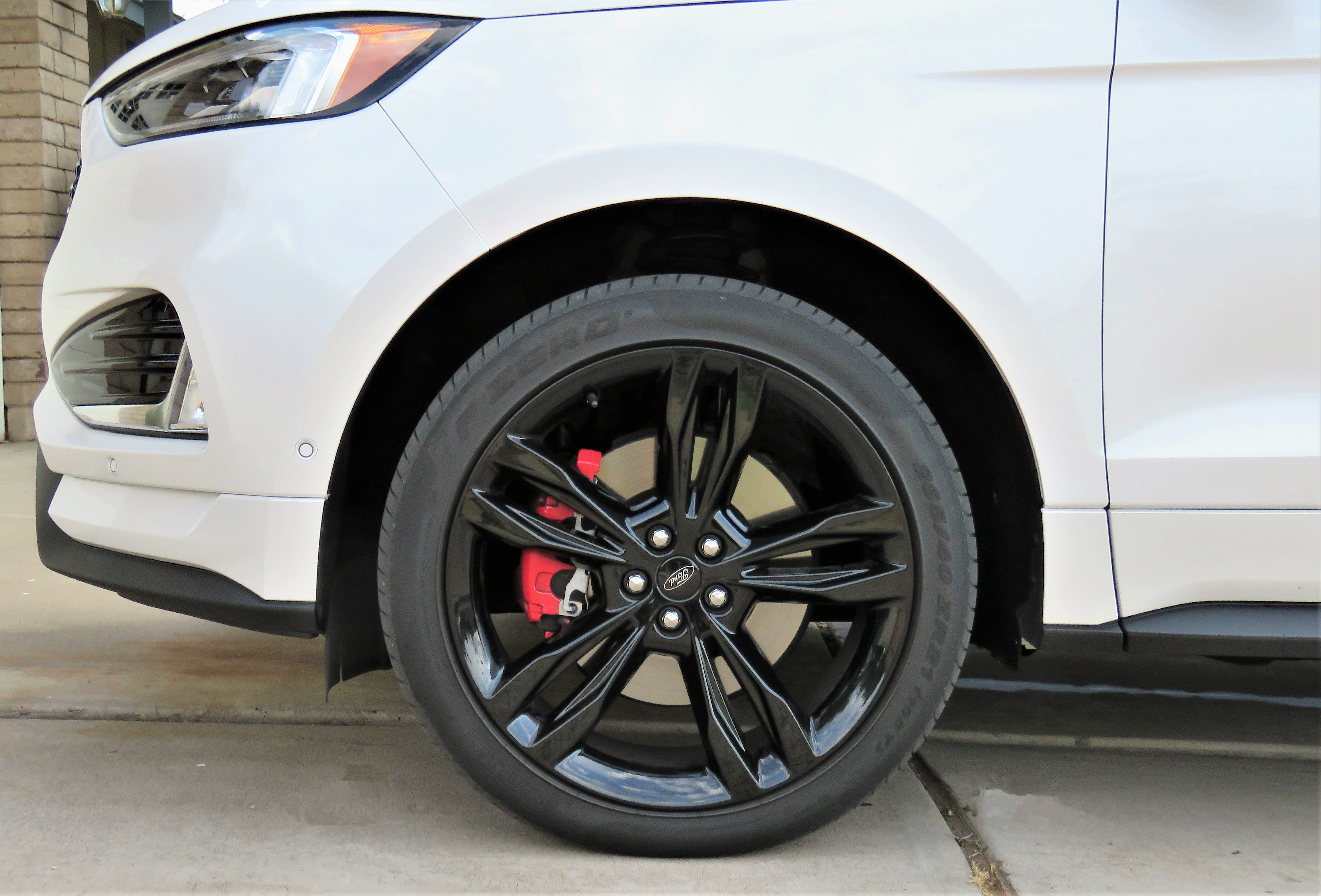 edge, Ford Edge goes from dull to dynamic with ST performance package, ClassicCars.com Journal