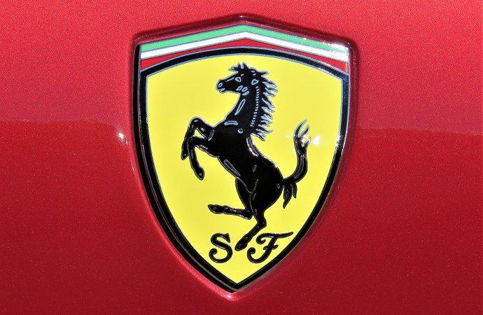 Italian steeds stampede in Arizona as national Ferrari club hosts concours